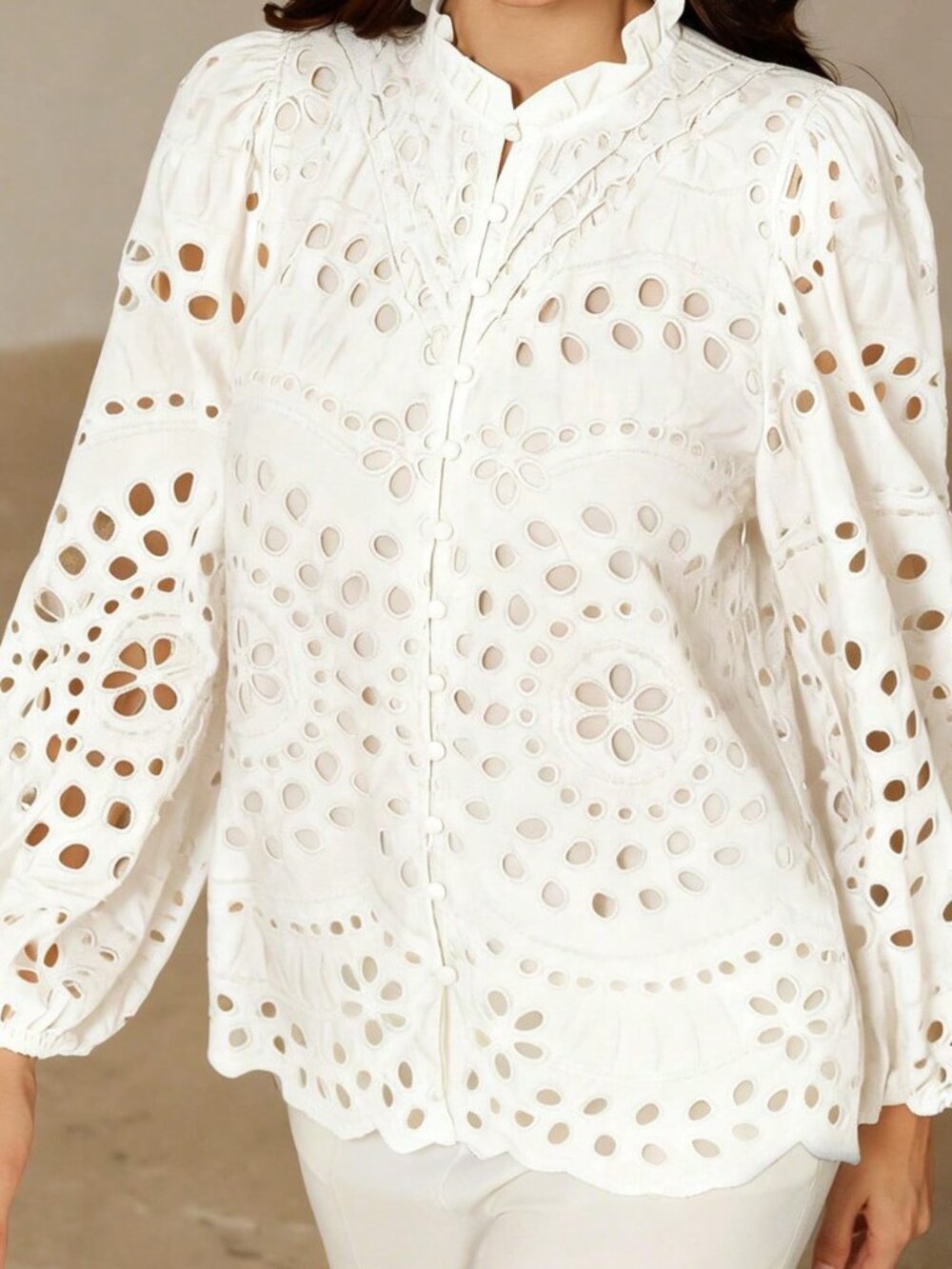 White Casual Women's Embroidered Hollow-Out Pleated Front Long Sleeve Blouse - Picture 5 of 8